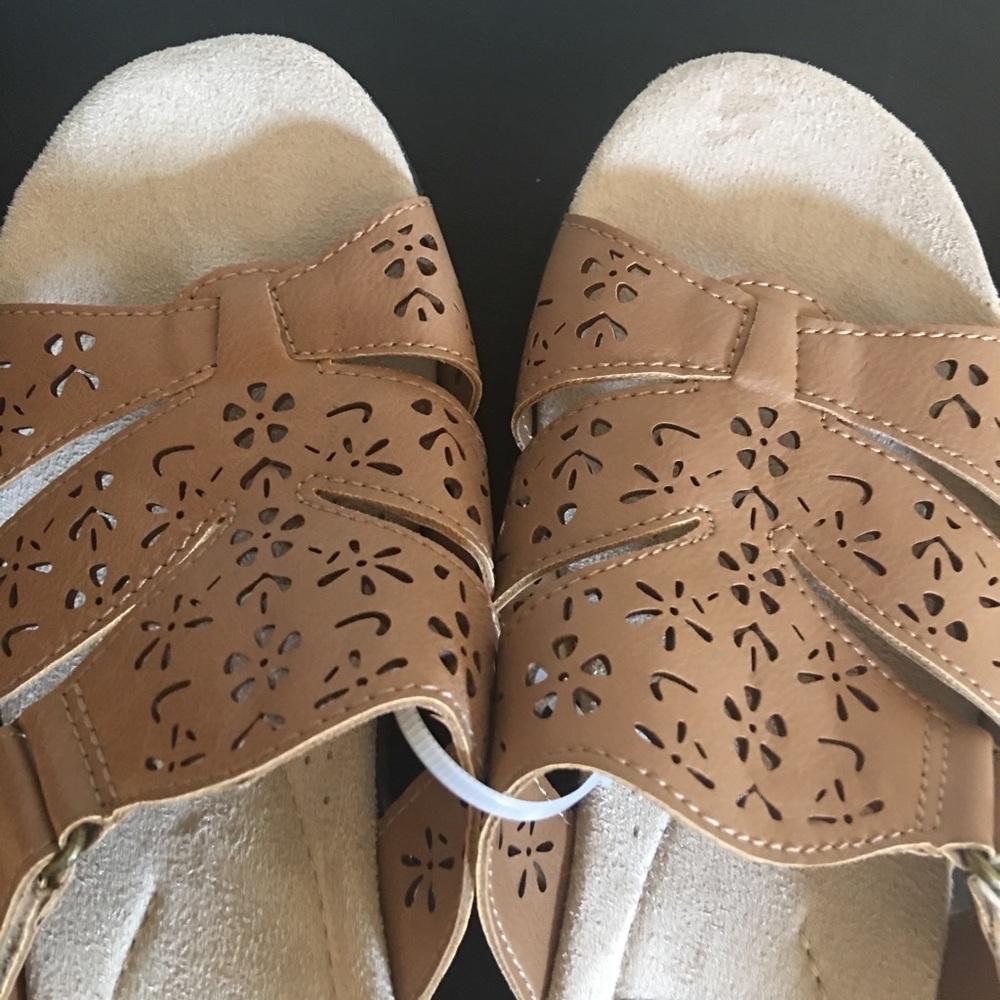 NEW Women's Croft & Barrow Paula Sandal